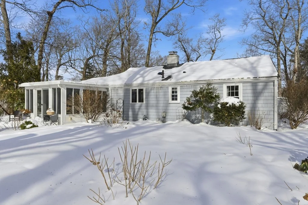 Photo of 20 Lee Ave