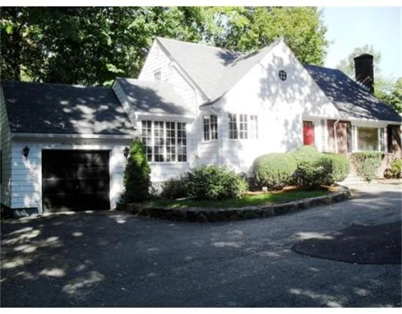 Photo of 70 Bates Road