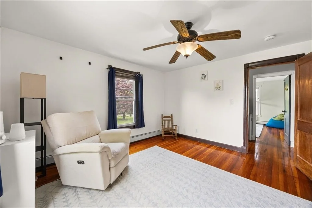 Photo of 550 Pulaski Blvd
