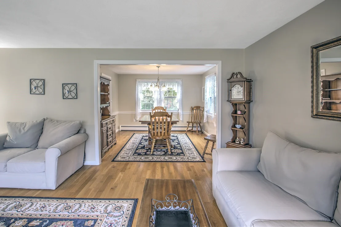Photo of 35 Kennel Hill Dr