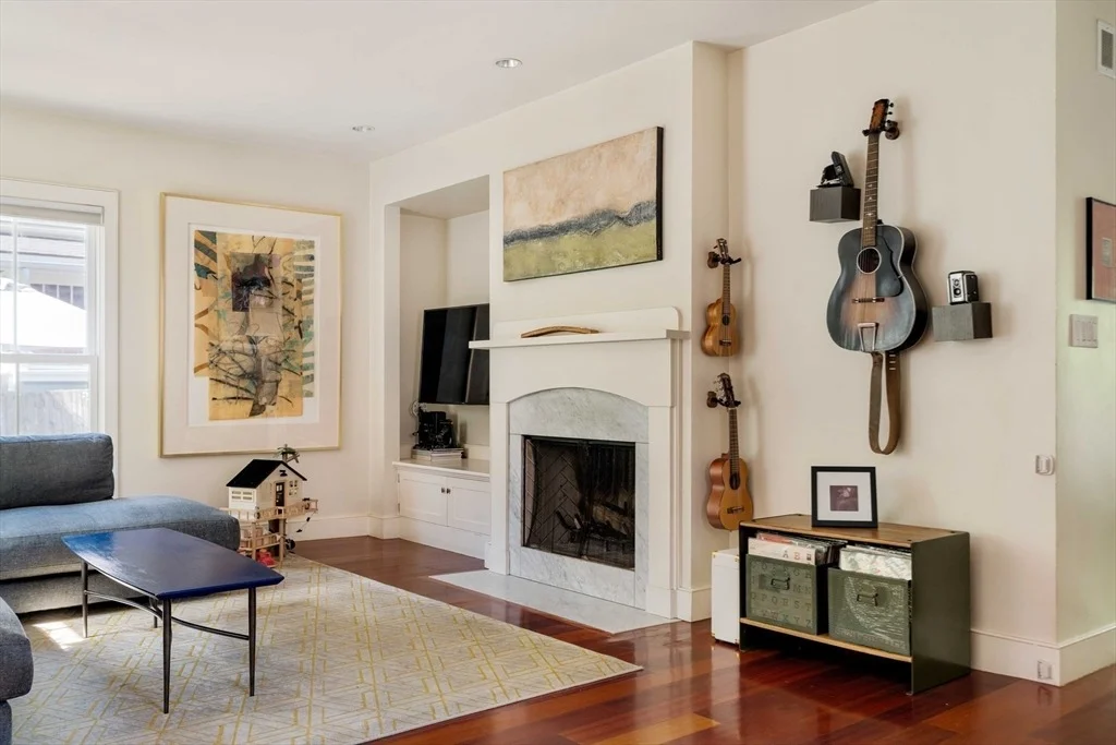 Photo of 2 Maple Pl