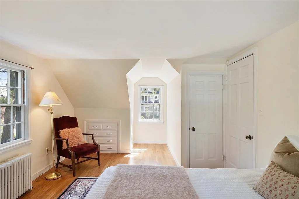Photo of 51 Chestnut St