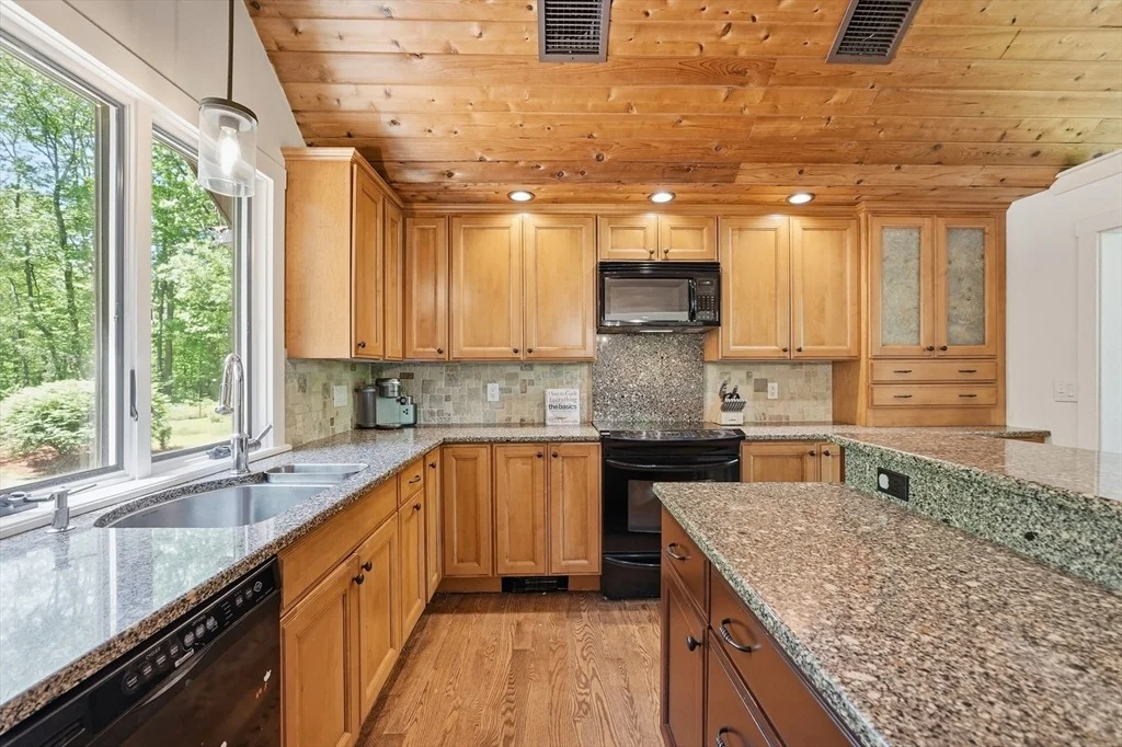 Photo of 26 Dennis Circle