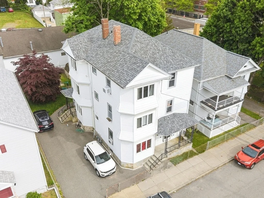 Photo of 52 Lapham St.