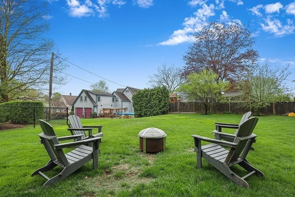 Photo of 20 Maple Ave
