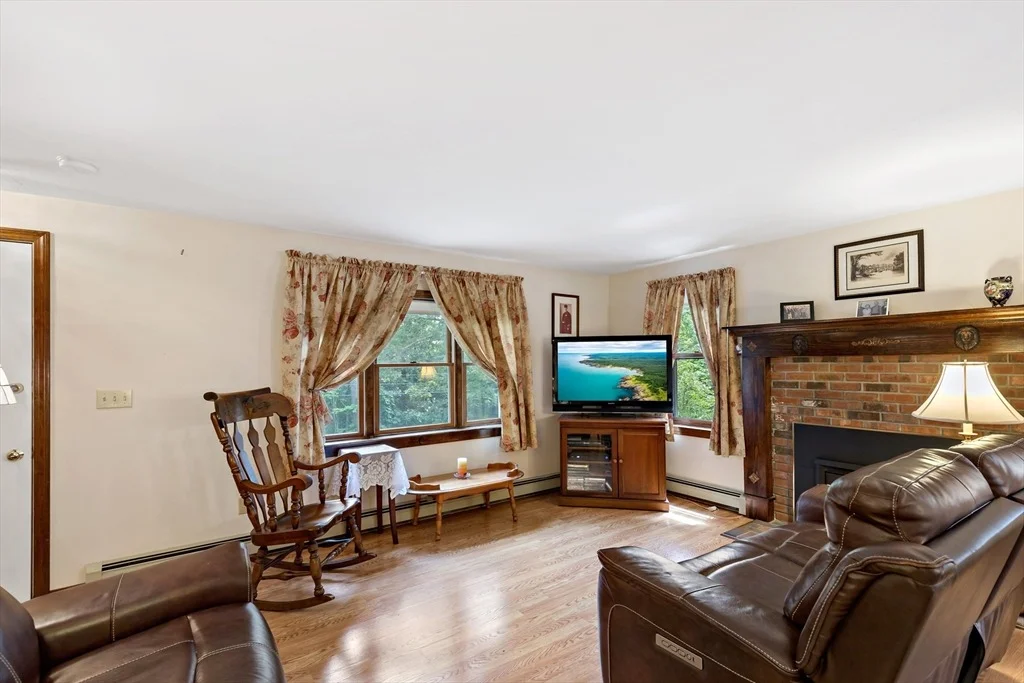 Photo of 28 Cranberry Ave