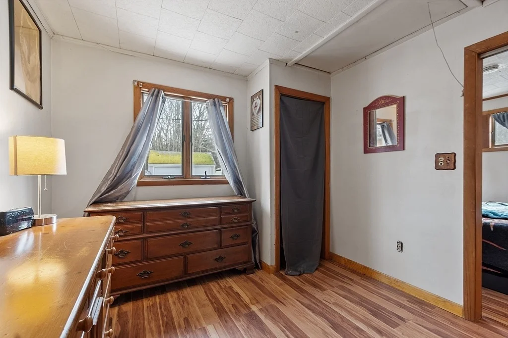 Photo of 10 Pine Ave