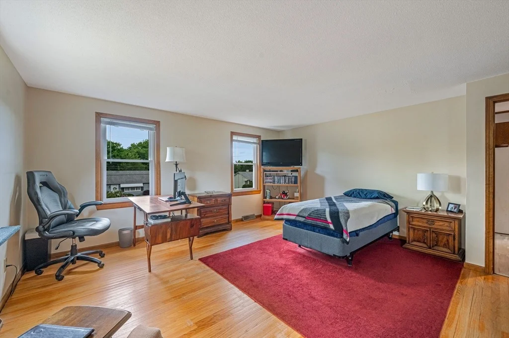 Photo of 50 Emerson St