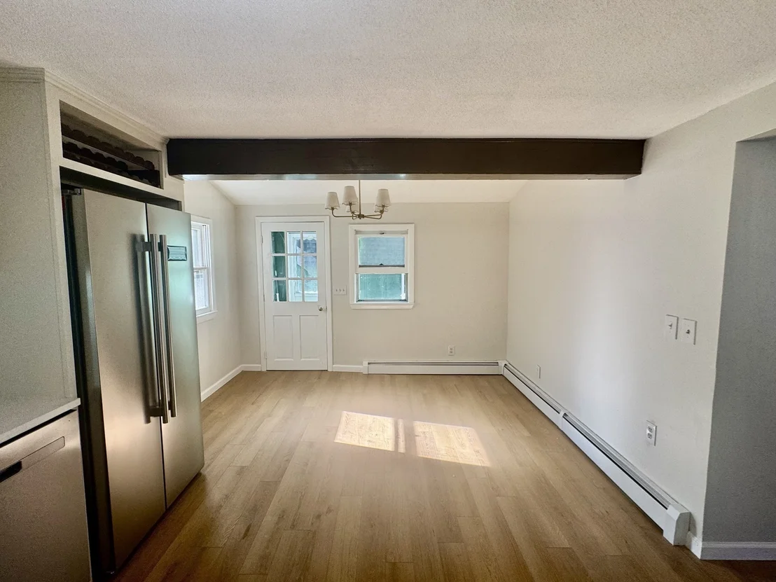 Photo of 18 Hurley Ave
