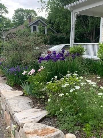 Photo of 180 Summer St