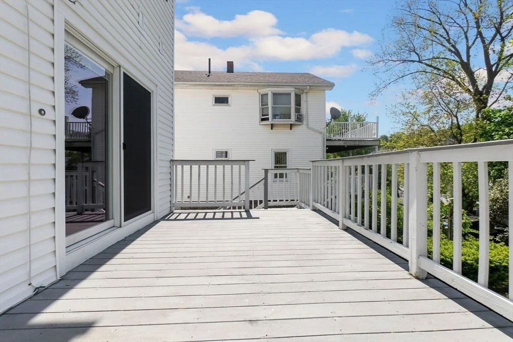 Photo of 194 Springvale Ave