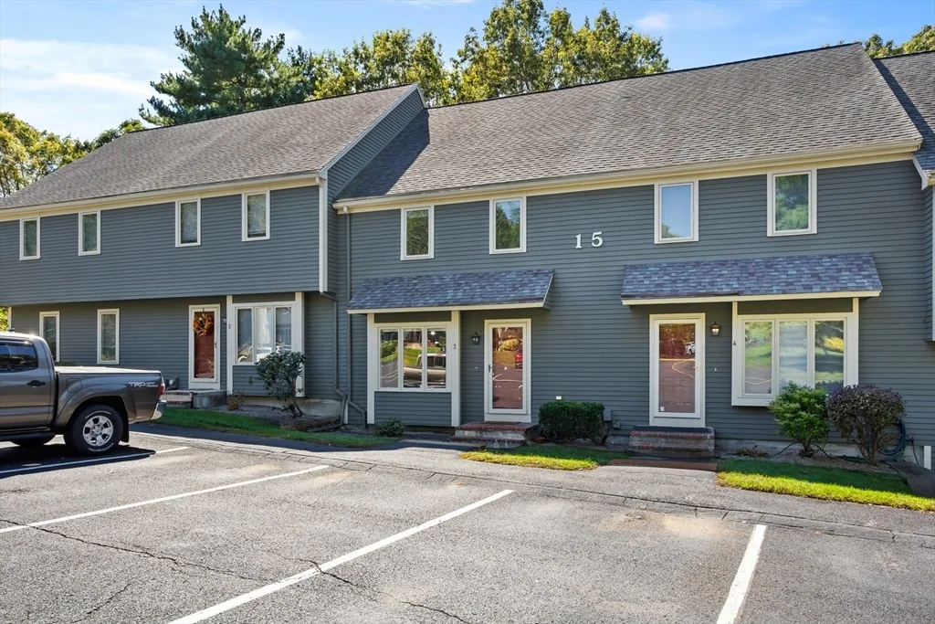Photo of Unit 3 at 15 Deer Path