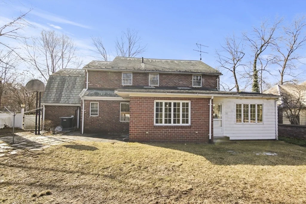 Photo of 116 Pleasantview Avenue
