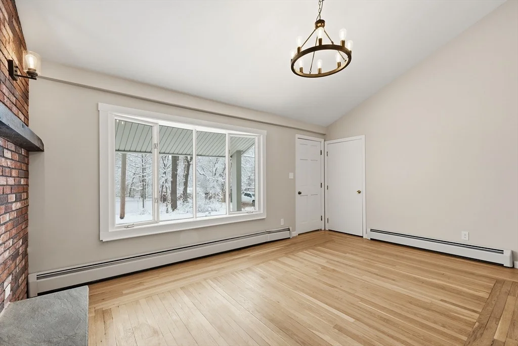 Photo of 50 Cheever Ave