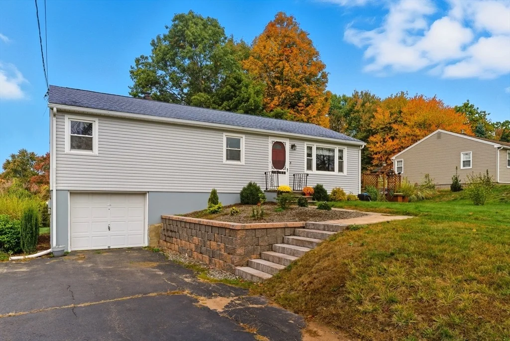 Photo of 97 Mountain Rd