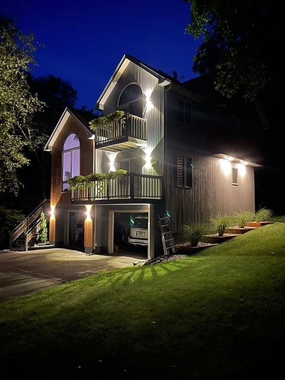 Photo of 14 Laurel Ridge Dr