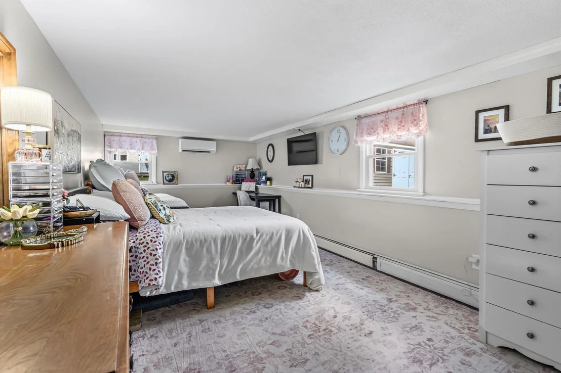 Photo of 45 Brook St