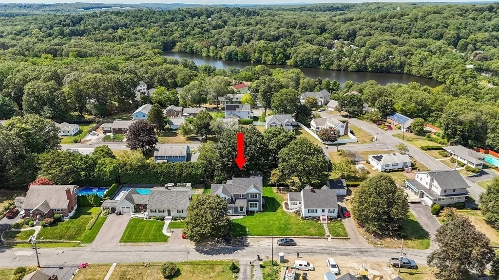 Photo of 15A Bellmore Road
