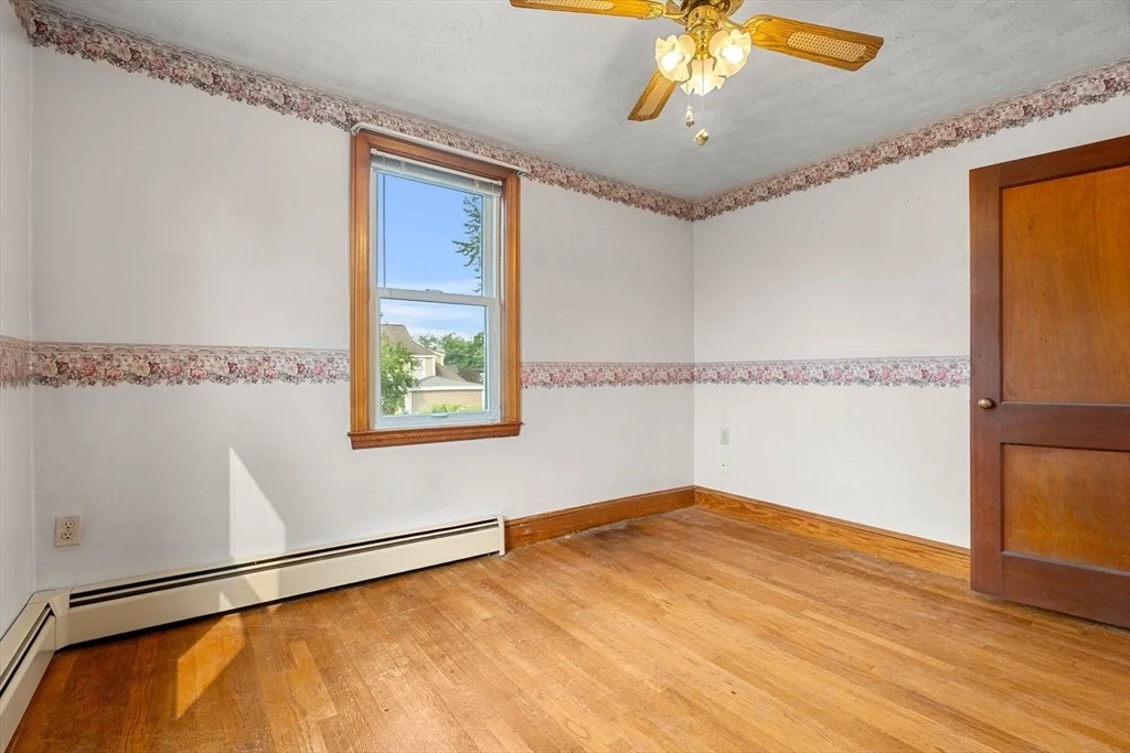 Photo of 15 Perley St