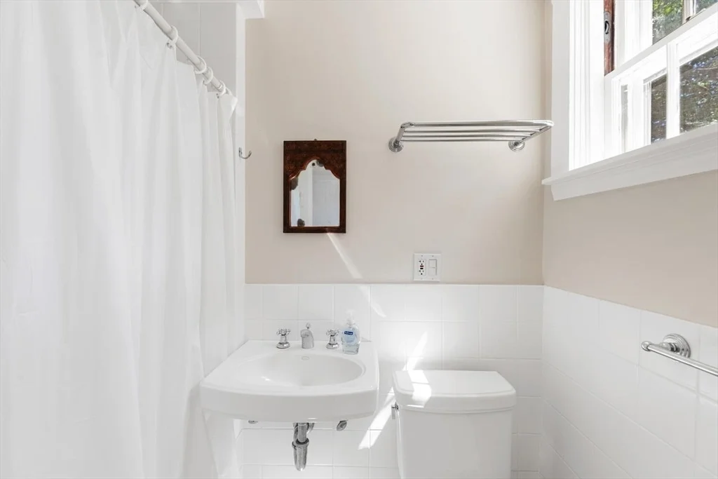 Photo of 167 Willard Rd