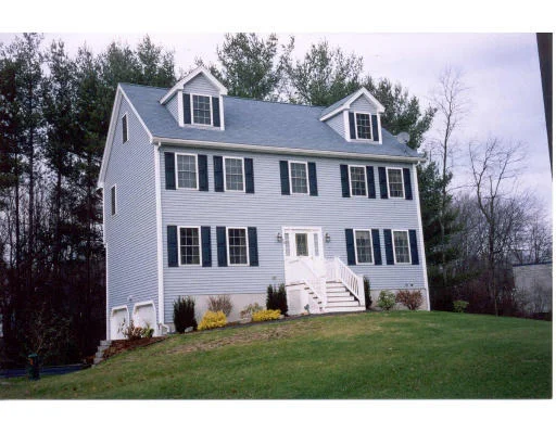 Photo of 10 Winston Cir