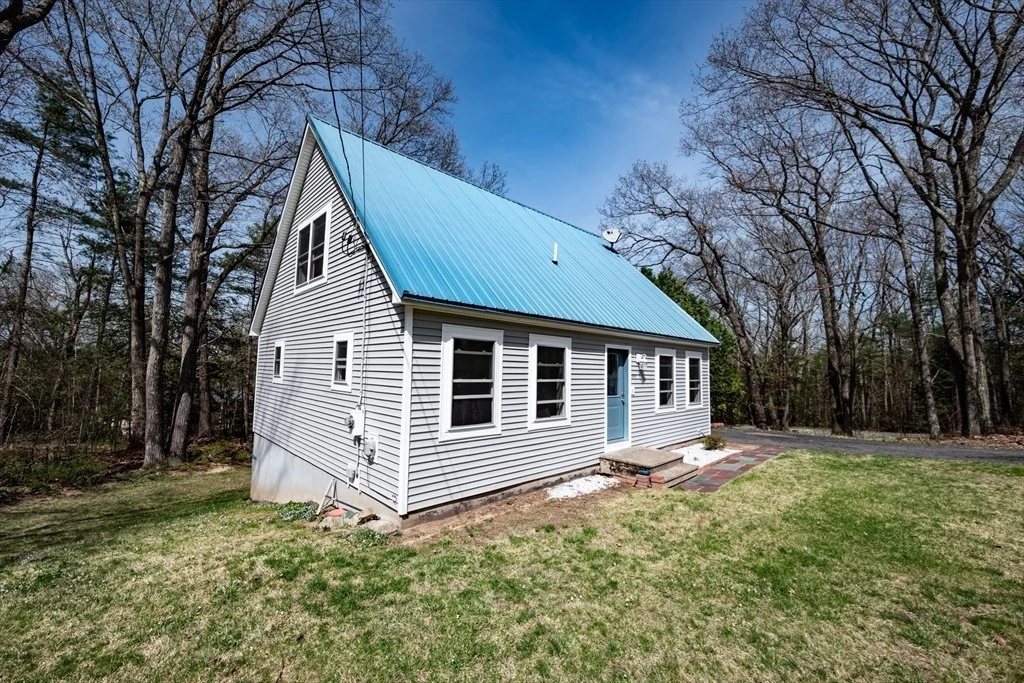 Photo of 155 Woodland Dr