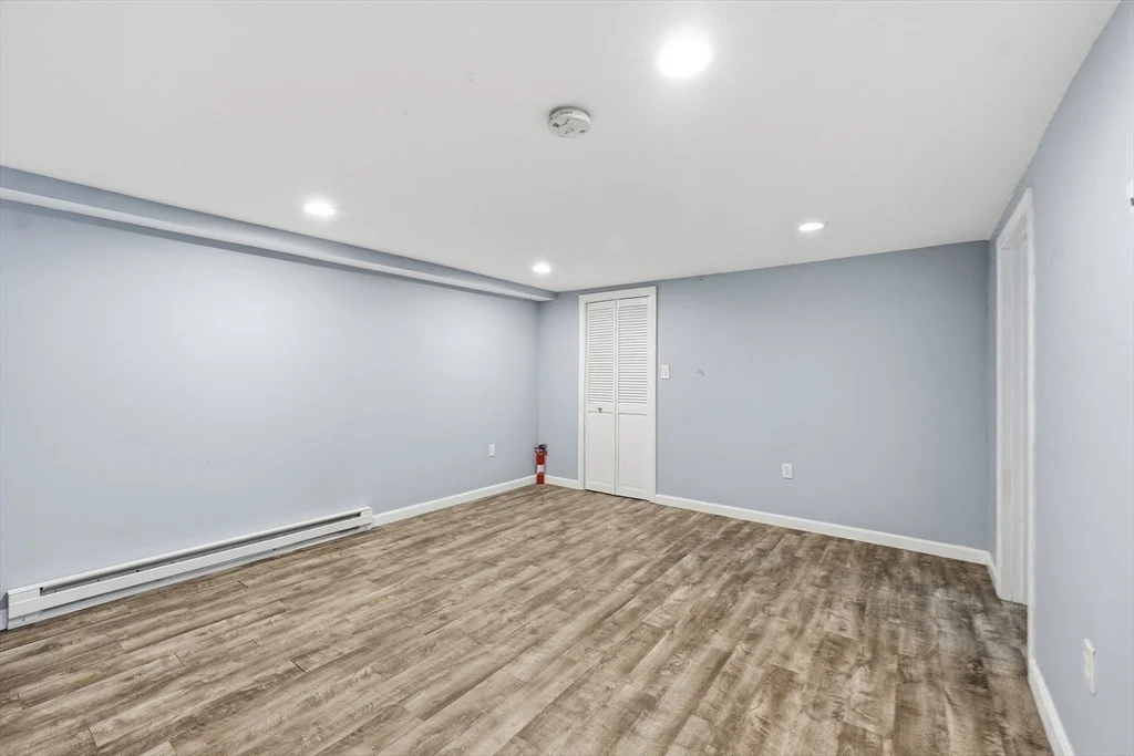 Photo of 596 Elm St