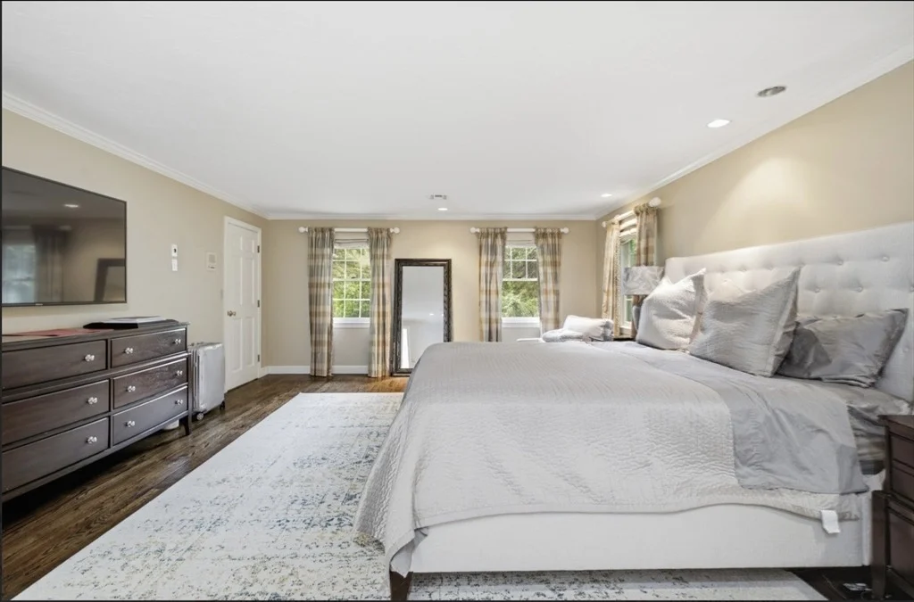 Photo of 10 Donnelly Drive
