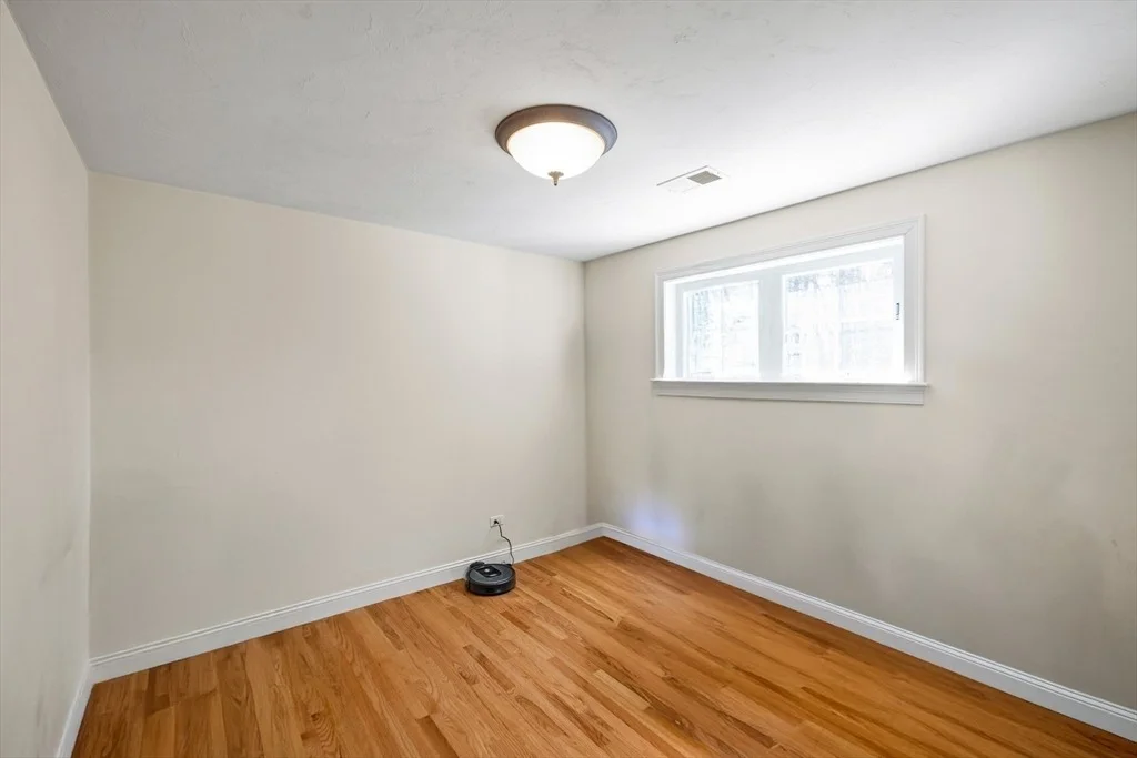 Photo of 3 Christopher Ln