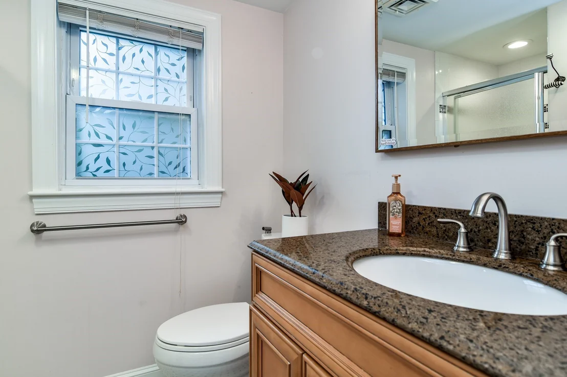 Photo of 70 Lockland Ave