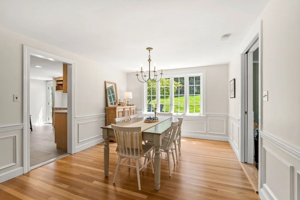 Photo of 1 Burnham Rd