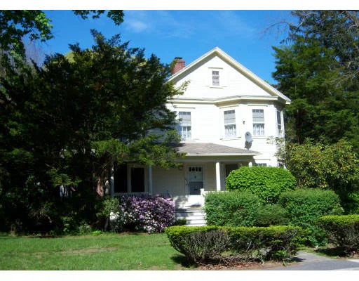 Photo of 821 School St