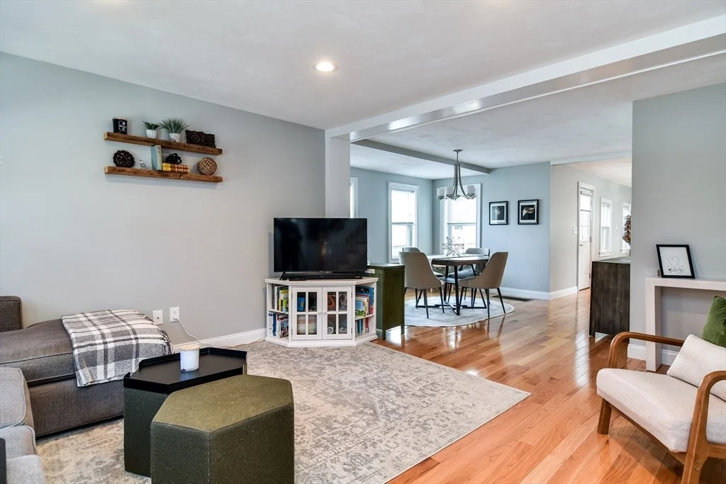 Photo of 4 Maple Street