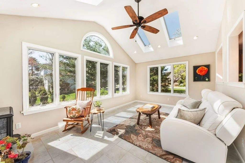 Photo of 192 Fairway Dr