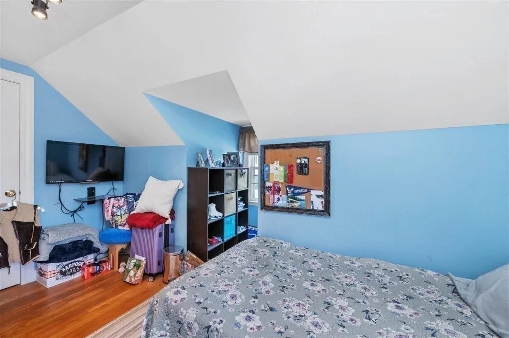 Photo of 111 Warren St