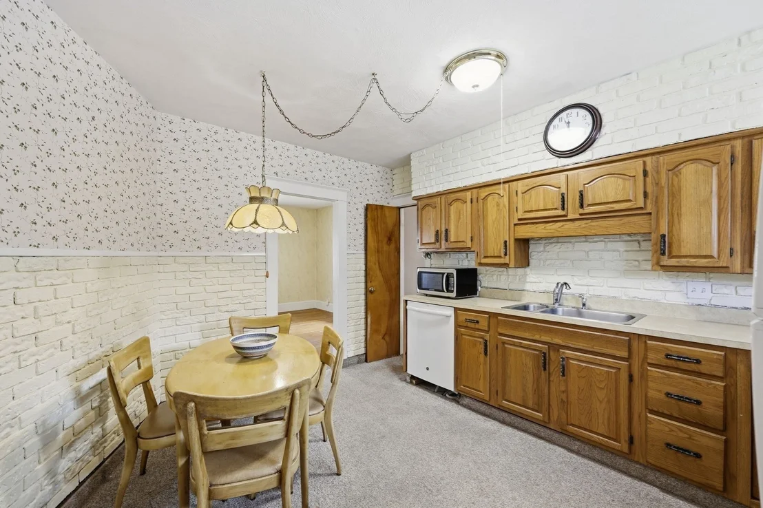 Photo of 35 Rimmon Ave