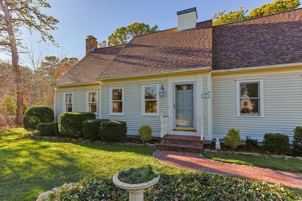 Photo of 42 Marshview Circle