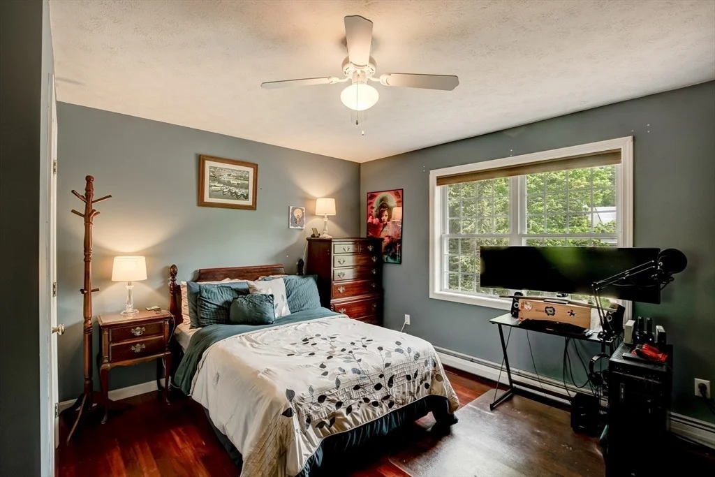 Photo of 6 Loon Road