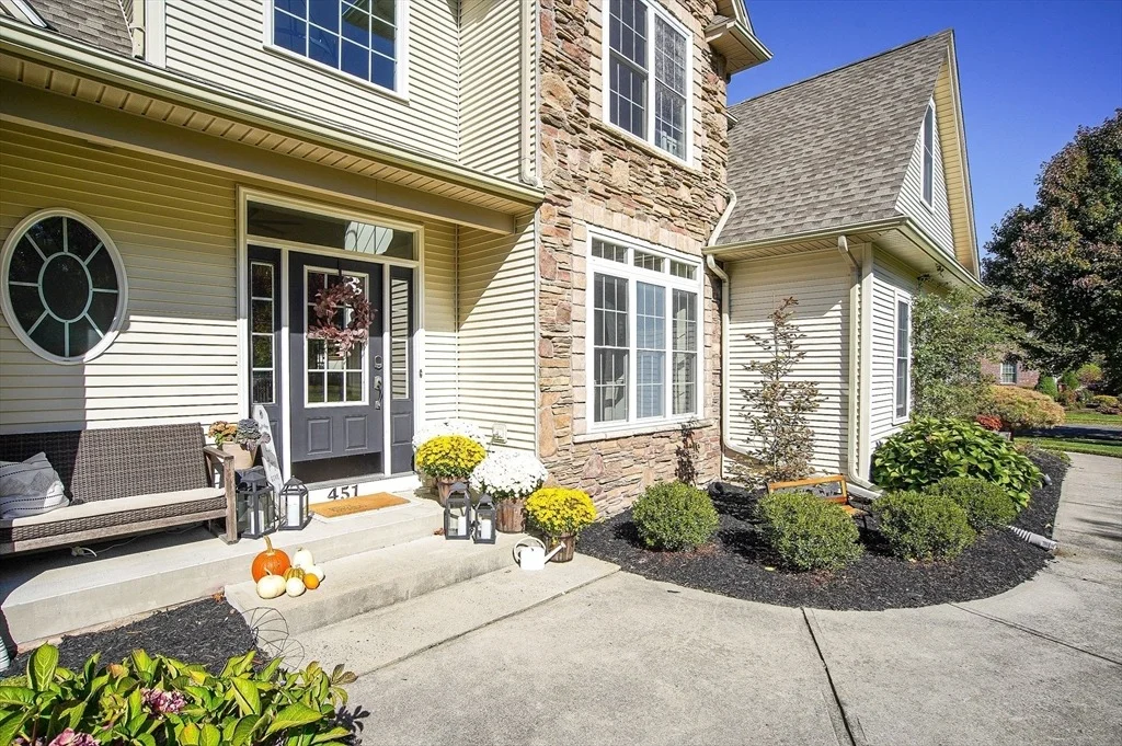 Photo of 451 Falley Dr