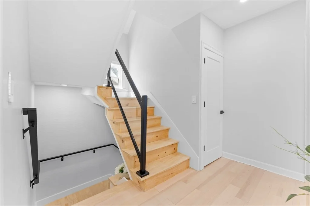 Photo of Unit 2 at 446 Broadway