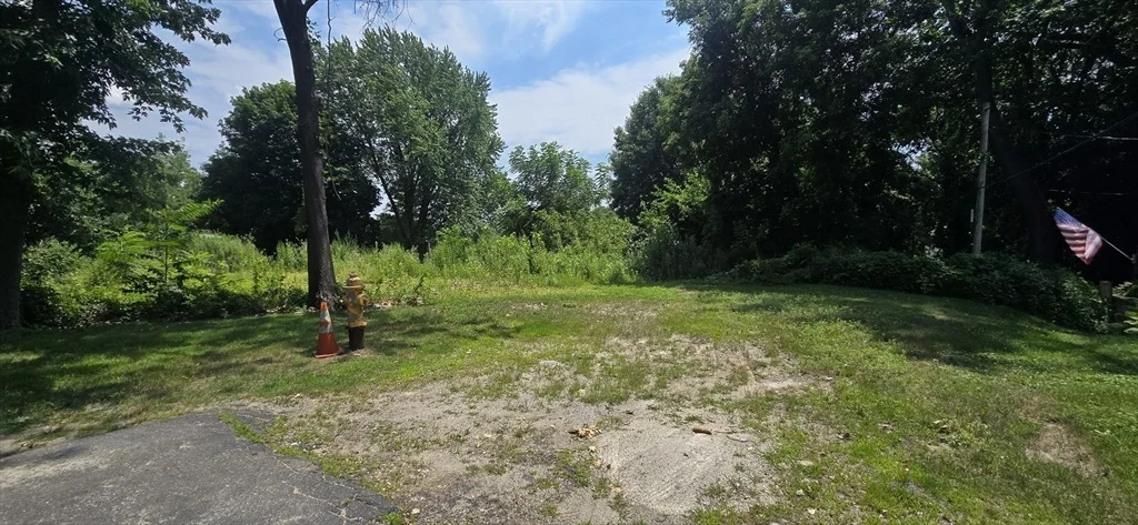 Photo of 22 Huron Ave