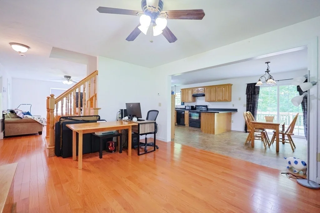 Photo of 366 Southbridge Rd