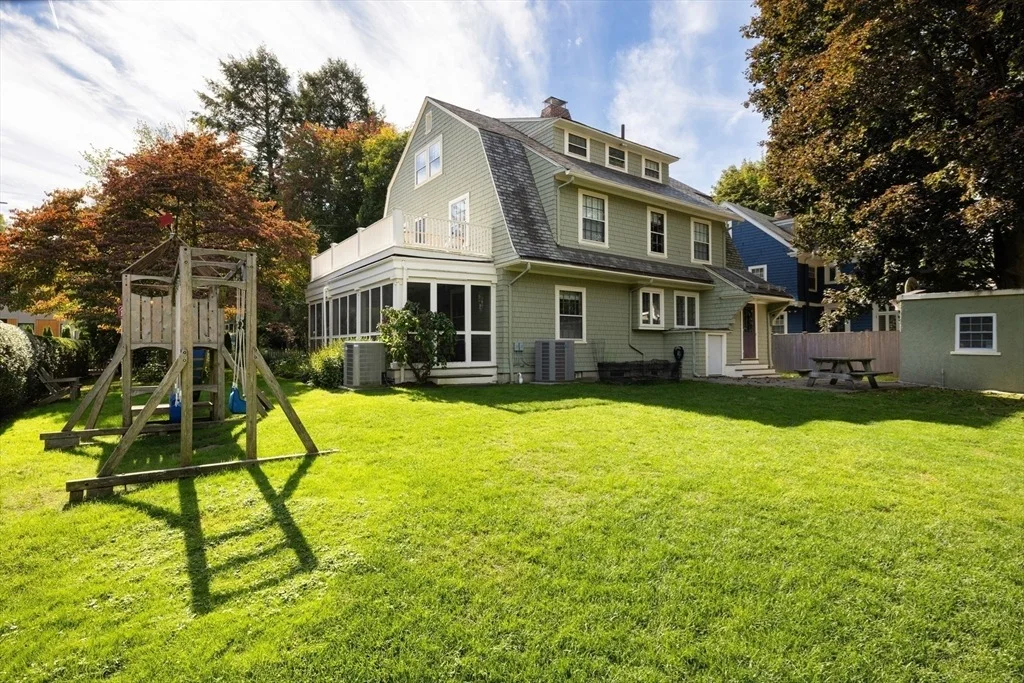 Photo of 323 Clark Rd