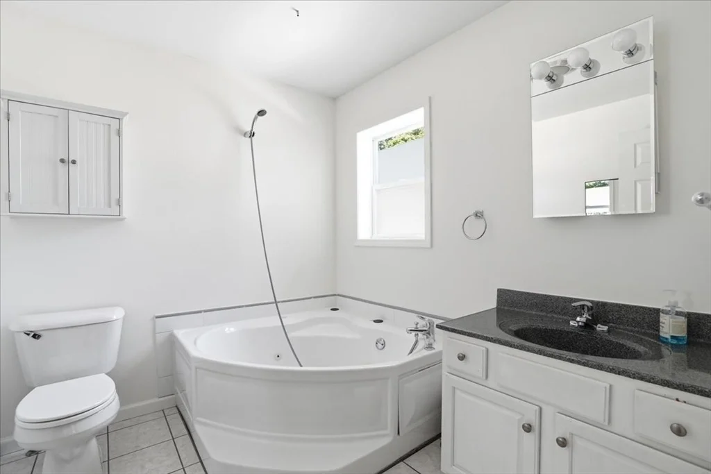 Photo of 111 Wompatuck Rd