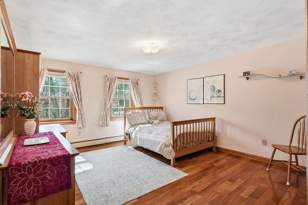 Photo of 37 Fairchild Dr