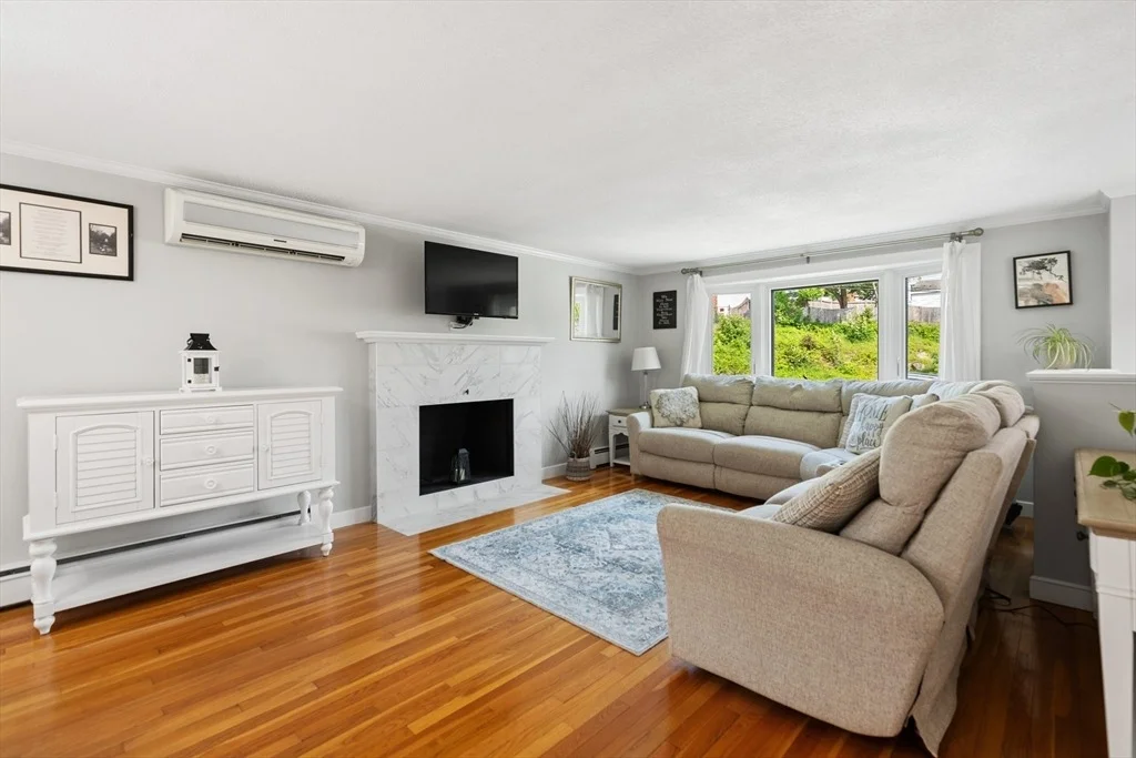 Photo of 10 Murdock Dr