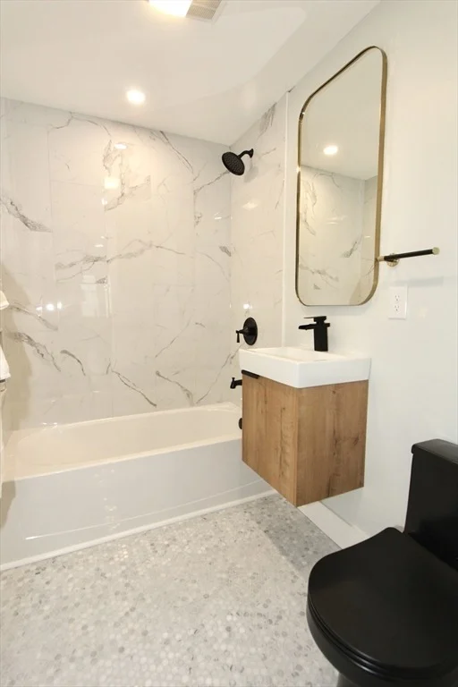 Photo of 7 Albemarle St