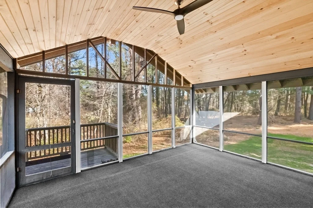 Photo of 107 Tea Rock Lane