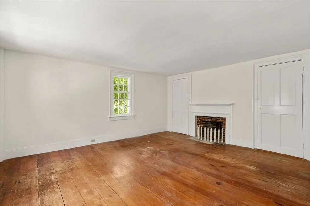 Photo of 495 Edmands Rd