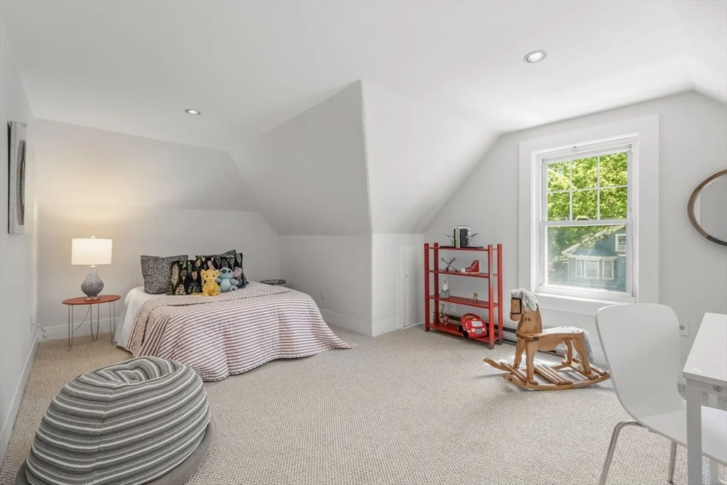 Photo of 555 Washington Street